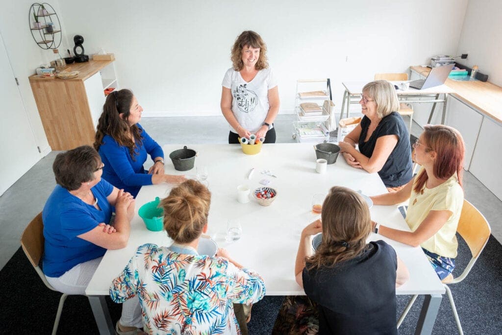 Vera de atlj.V lors d'un atelier Cricut