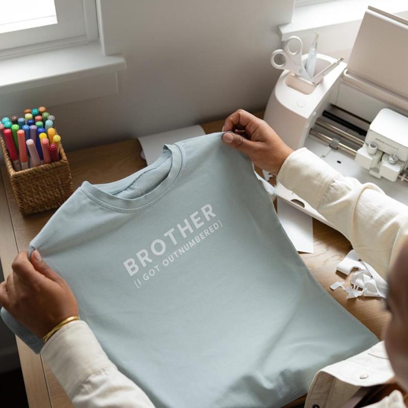 Cricut-Explore-4-Seashell-Iron-On-Project-605-1280x1280 Cricut-Explore-4-Seashell-Iron-On-Project-605-1280x1280